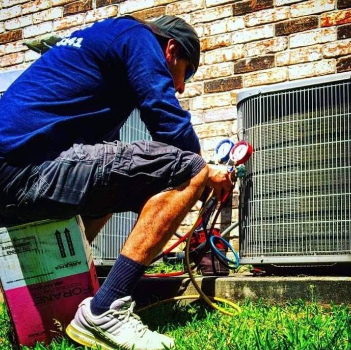 Professional air conditioning repair in Houston by Ace Comfort Air Conditioning & Heating, ensuring efficient cooling and reliable AC service for your home.