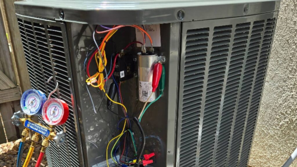 Signs Your AC Unit Is Struggling in Houston’s Heat